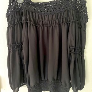 Venus Black off the shoulder XL